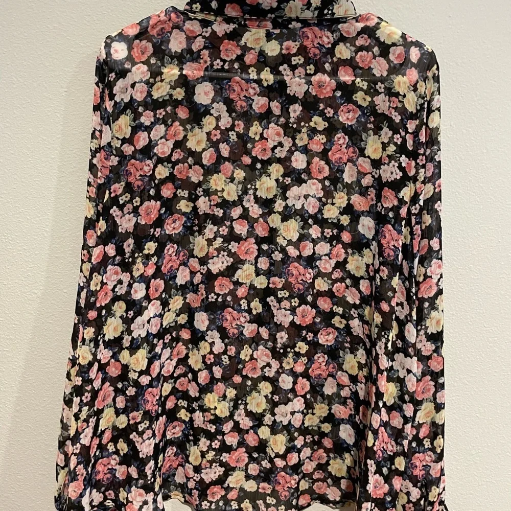 Sheer black About a Girl floral button up blouse Size L - Picture 3 of 7